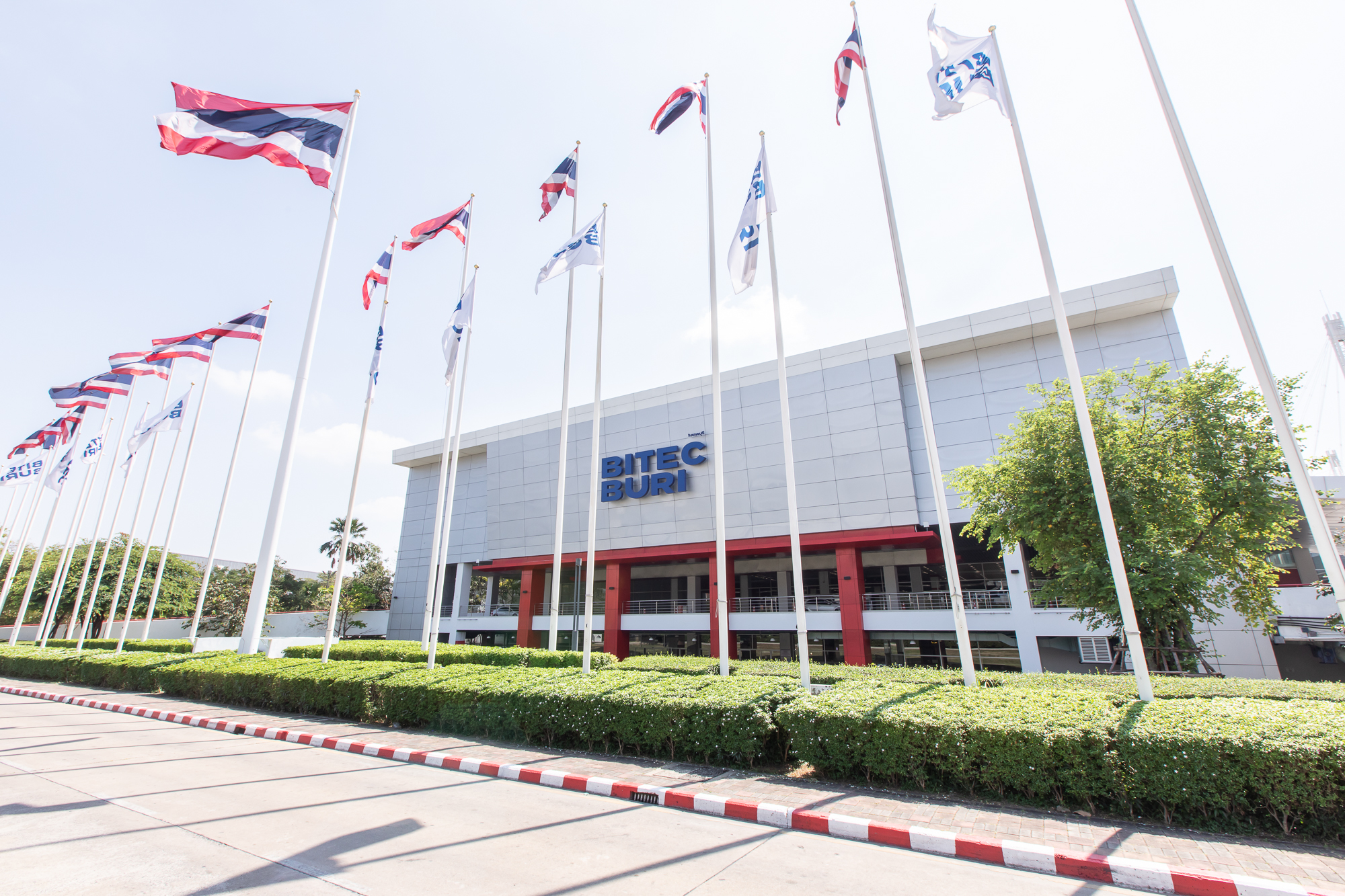 Bangkok International Trade & Exhibition Centre: BITEC
