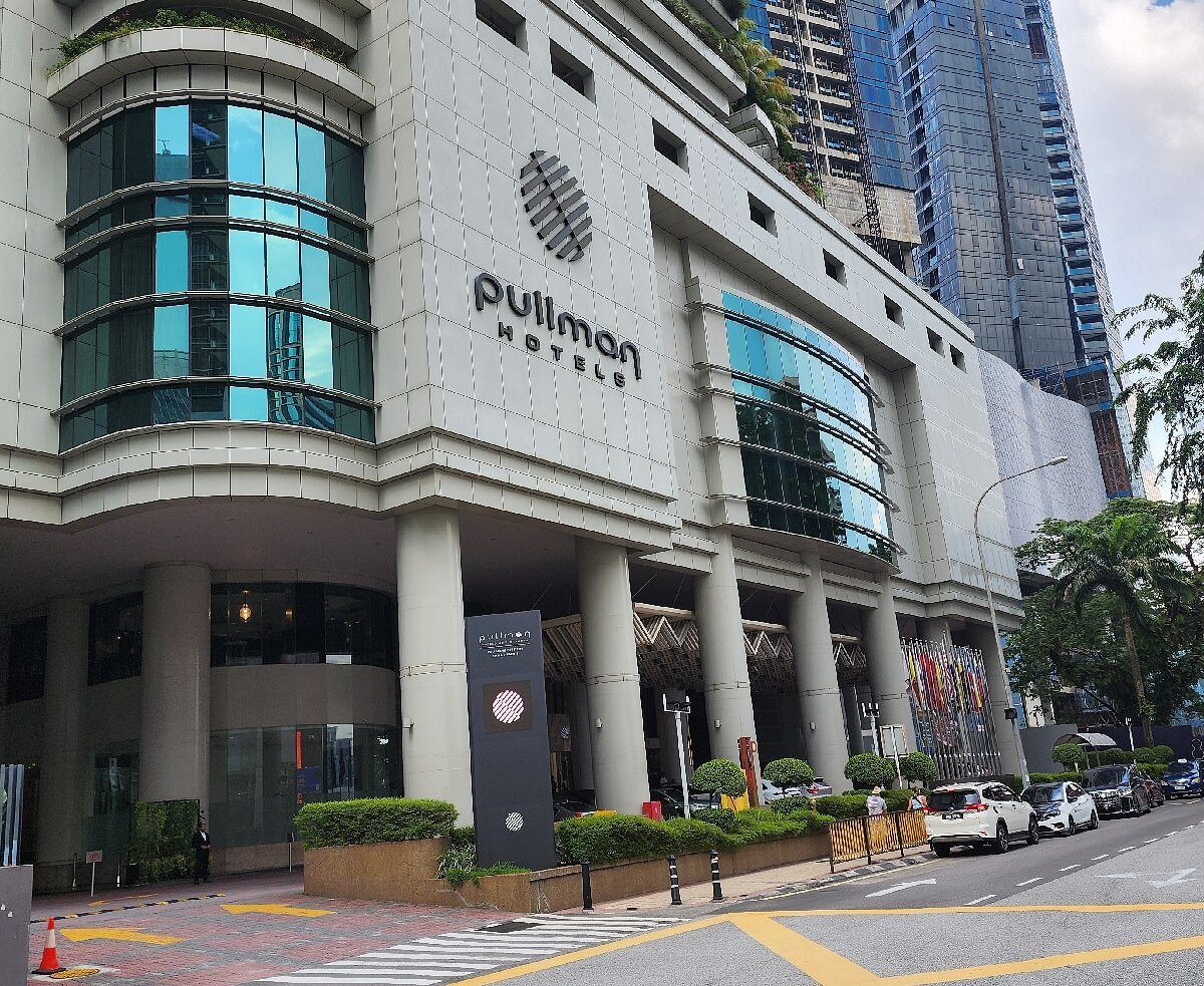 Pullman Kuala Lumpur City Centre Hotel & Residences