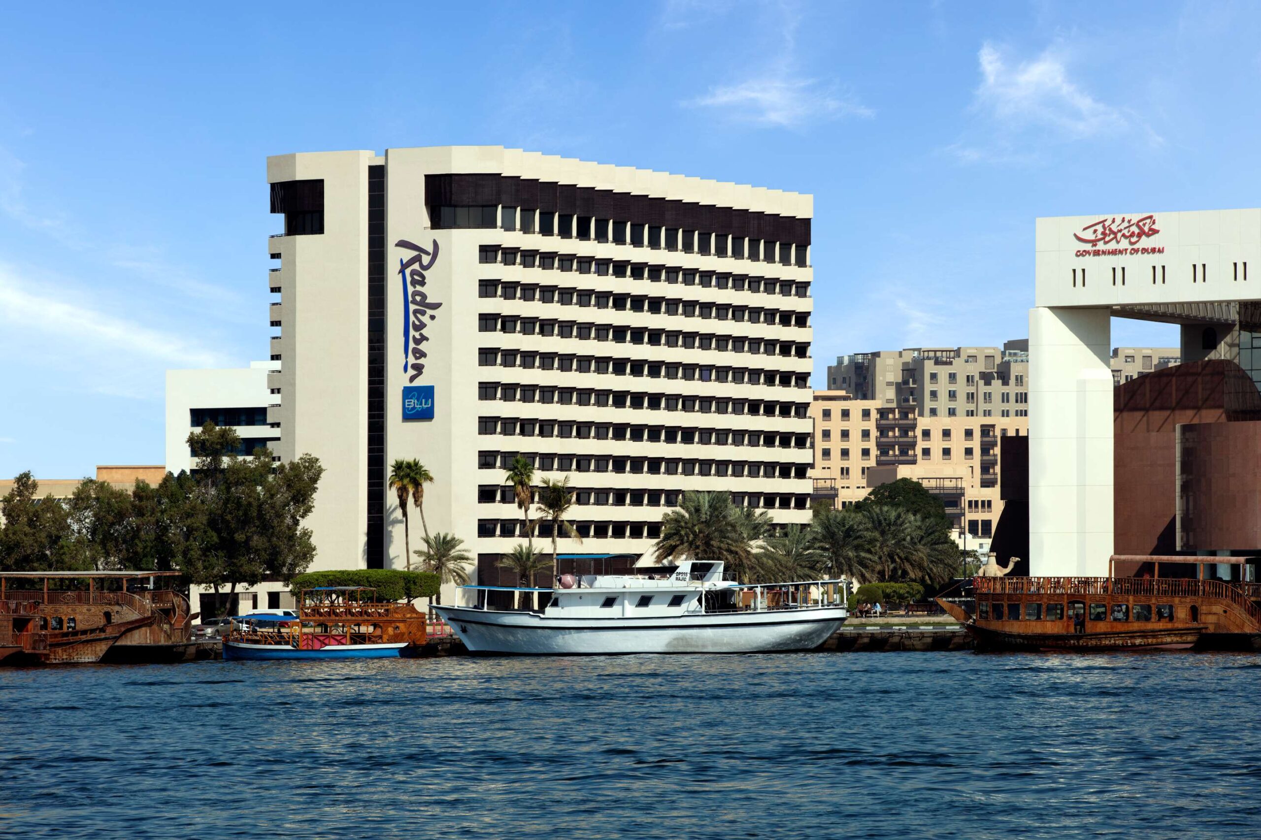 Radisson Blu Hotel, Dubai Deira Creek
